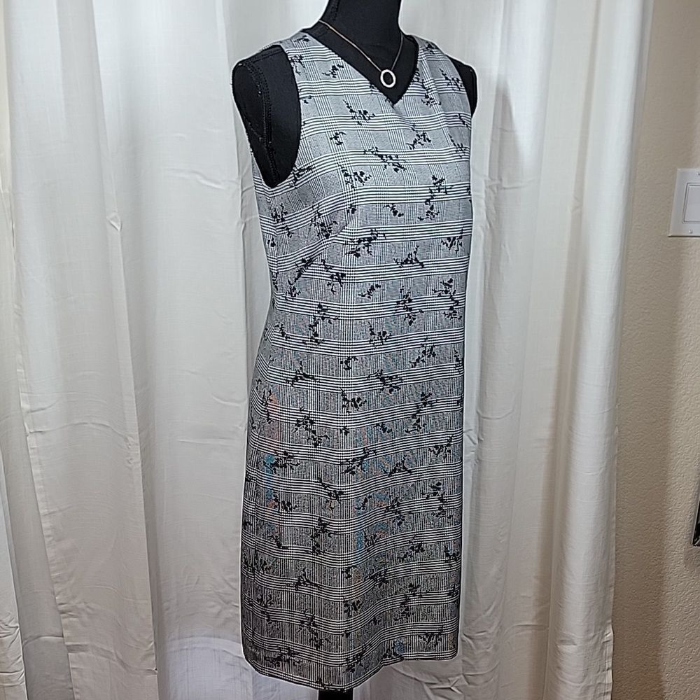Ann Taylor Glen Plaid Gray Floral Sleeveless Dress - Picture 12 of 16